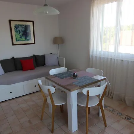 Apartments Chiara Lumbarda Exterior photo