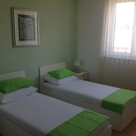 Apartments Chiara Lumbarda Room photo