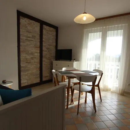 Apartments Chiara Lumbarda Exterior photo