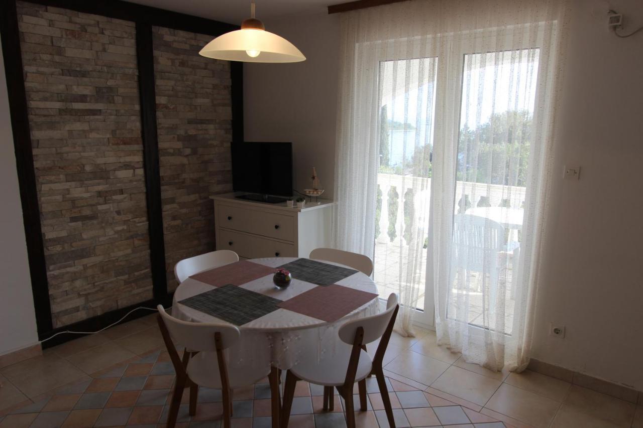 Apartament Chiara *