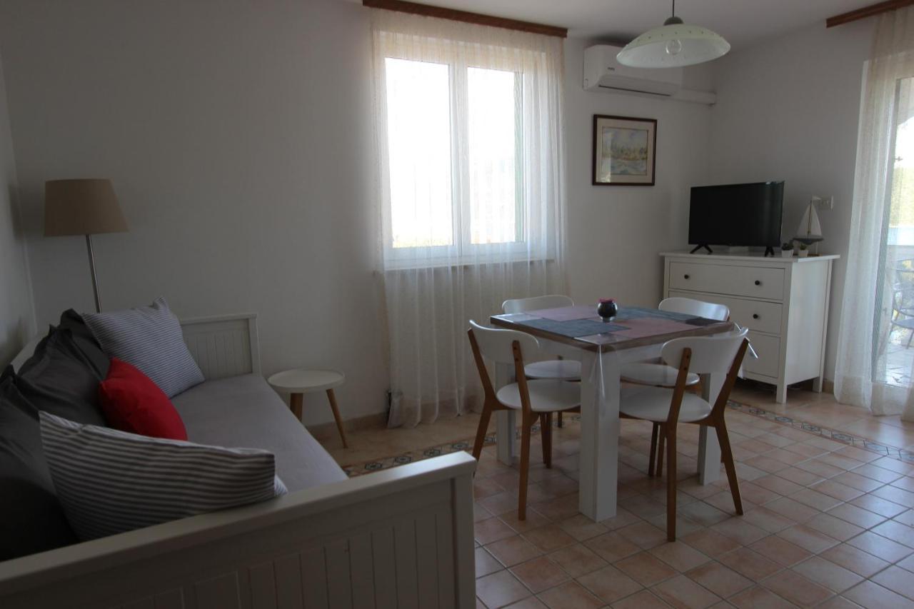 Chiara Apartament Lumbarda