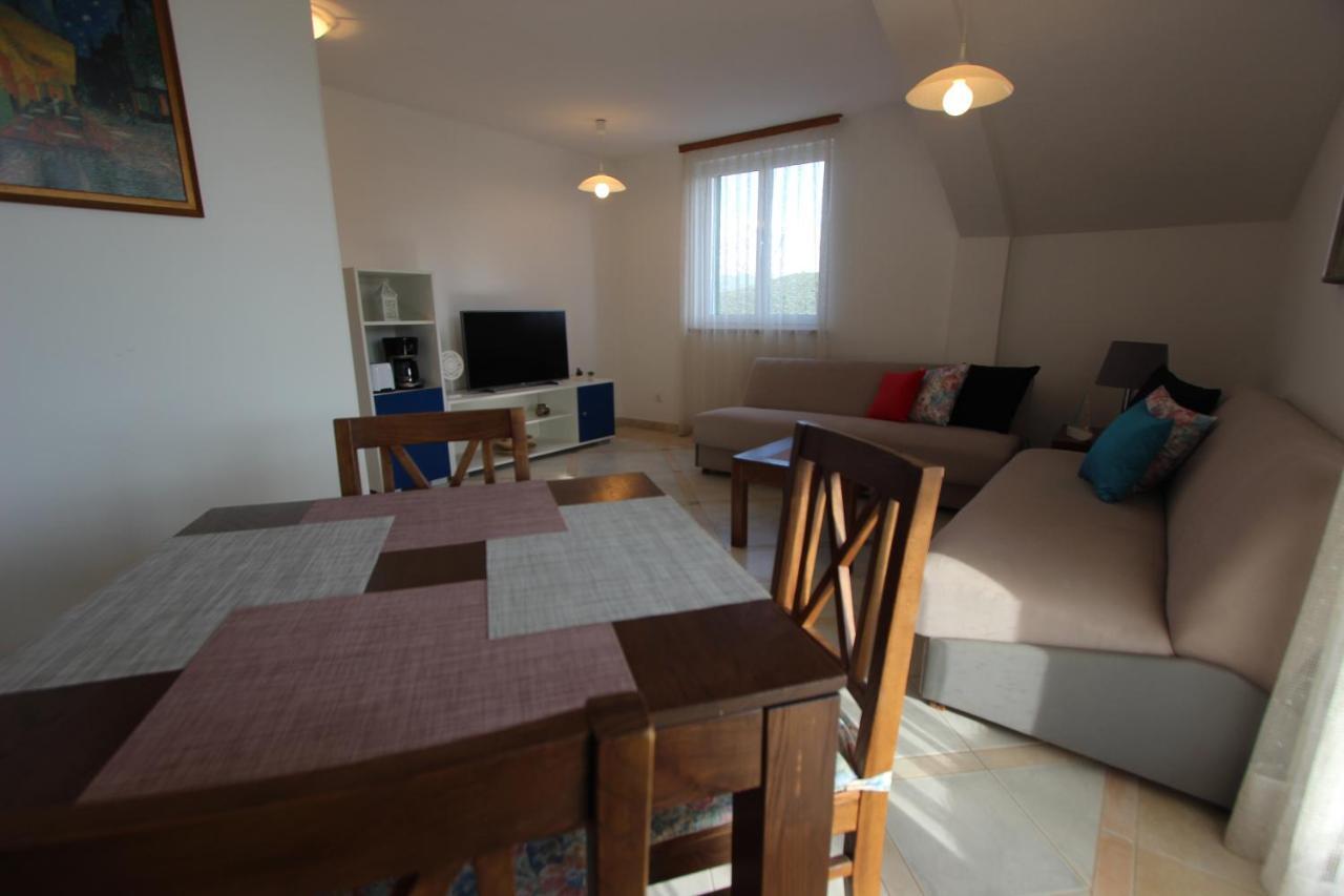 Pansion And Chiara Apartment Lumbarda